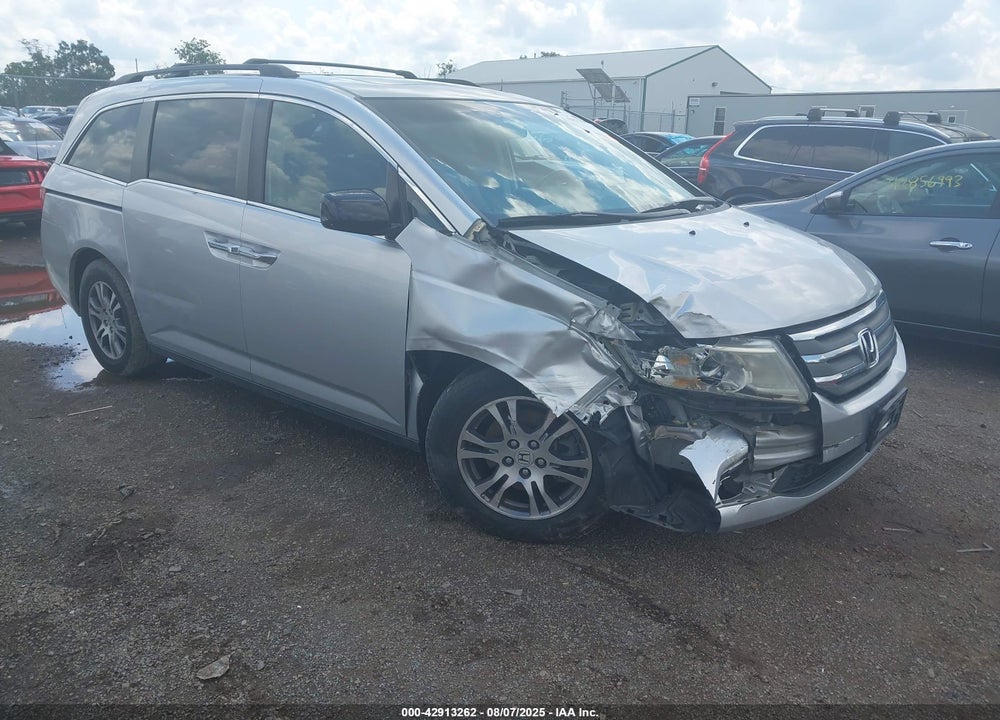 2011 HONDA ODYSSEY EX-L VIN: 5FNRL5H61BB009220