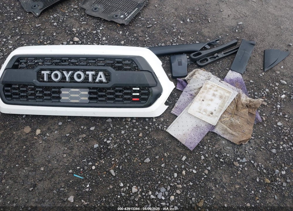 2020 TOYOTA TACOMA VIN: 3TYCZ5AN2LT005927
