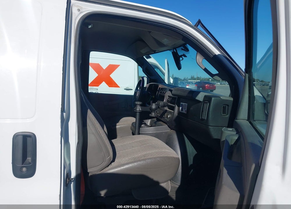 2017 CHEVROLET EXPRESS 2500 WORK VAN VIN: 1GCWGAF14H1310699