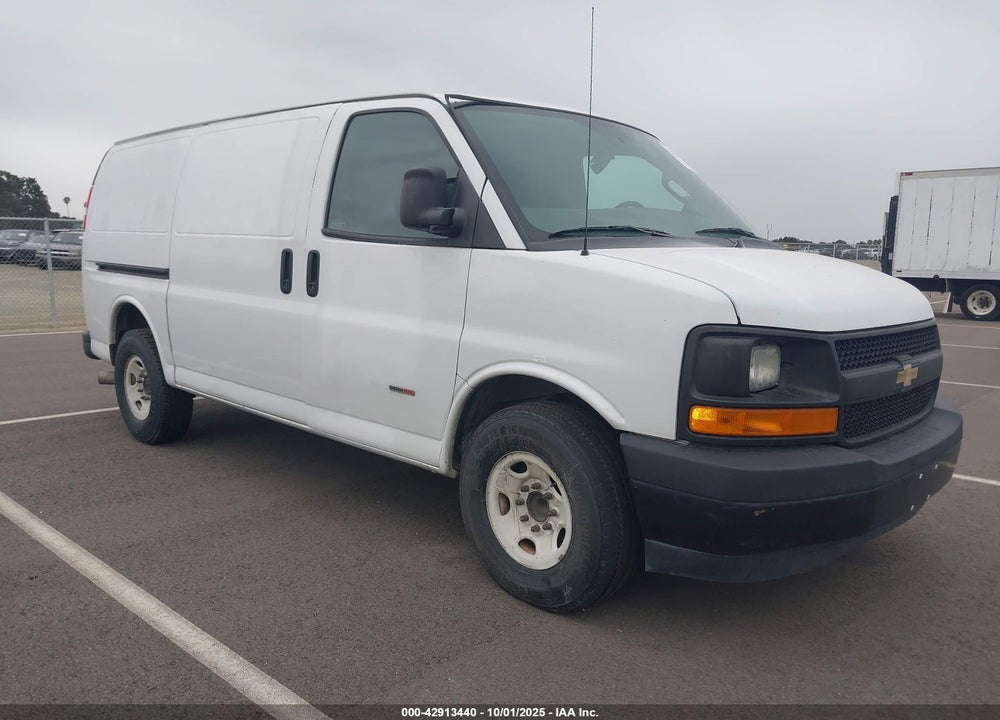 2017 CHEVROLET EXPRESS 2500 WORK VAN VIN: 1GCWGAF14H1310699