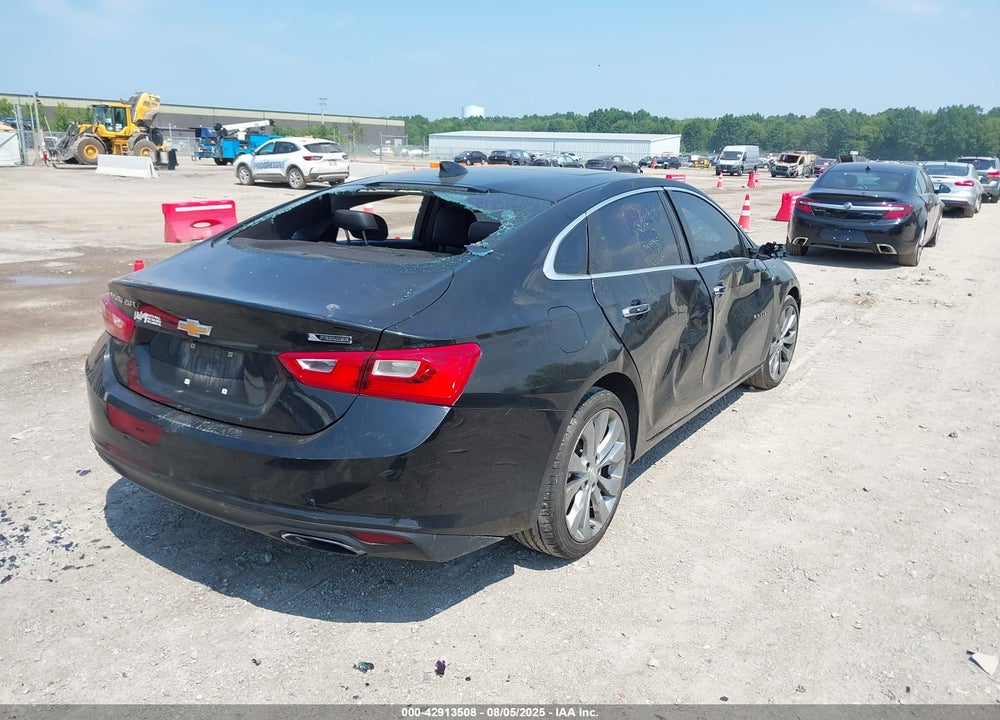 2018 CHEVROLET MALIBU VIN: 1G1ZE5SX0JF102048