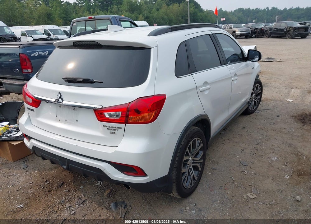 2018 MITSUBISHI OUTLANDER SPORT 2.4 SEL VIN: JA4AP4AW0JZ011324