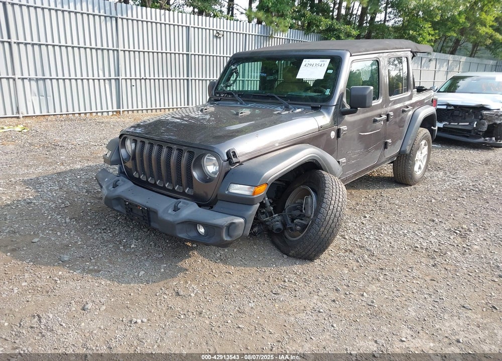 2018 JEEP WRANGLER UNLIMITED SPORT S 4X4 VIN: 1C4HJXDG2JW208816
