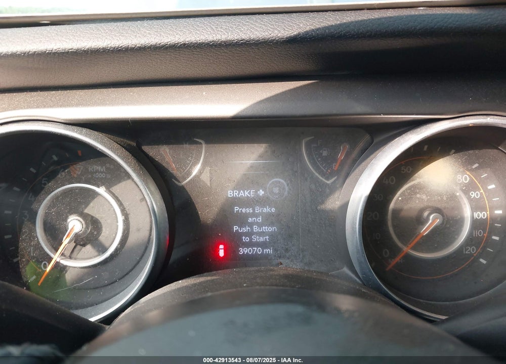 2018 JEEP WRANGLER UNLIMITED SPORT S 4X4 VIN: 1C4HJXDG2JW208816