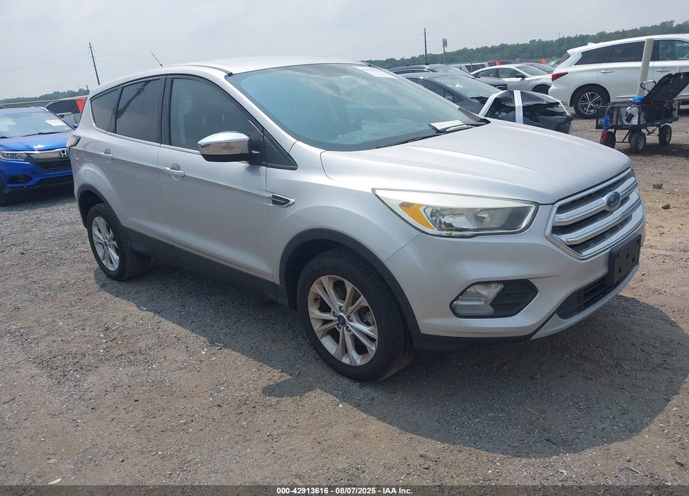 2017 FORD ESCAPE SE VIN: 1FMCU9GD4HUE37689