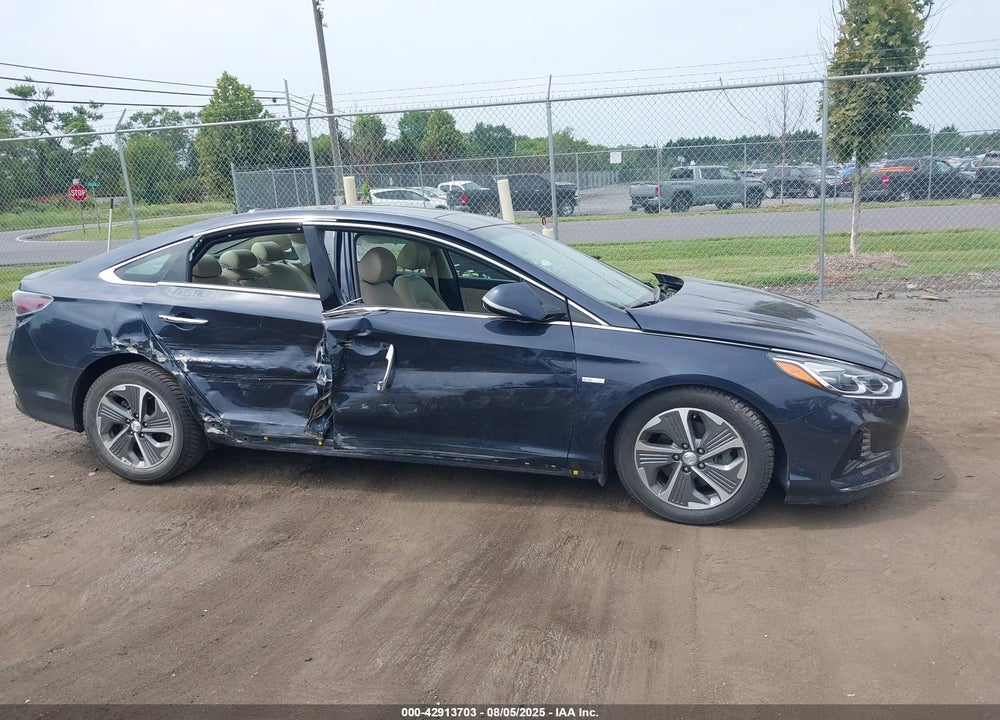 2018 HYUNDAI SONATA HYBRID VIN: KMHE34L31JA087408