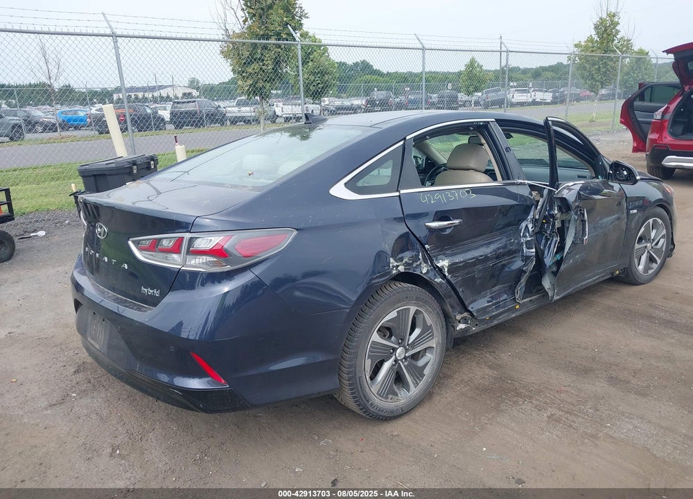 2018 HYUNDAI SONATA HYBRID VIN: KMHE34L31JA087408