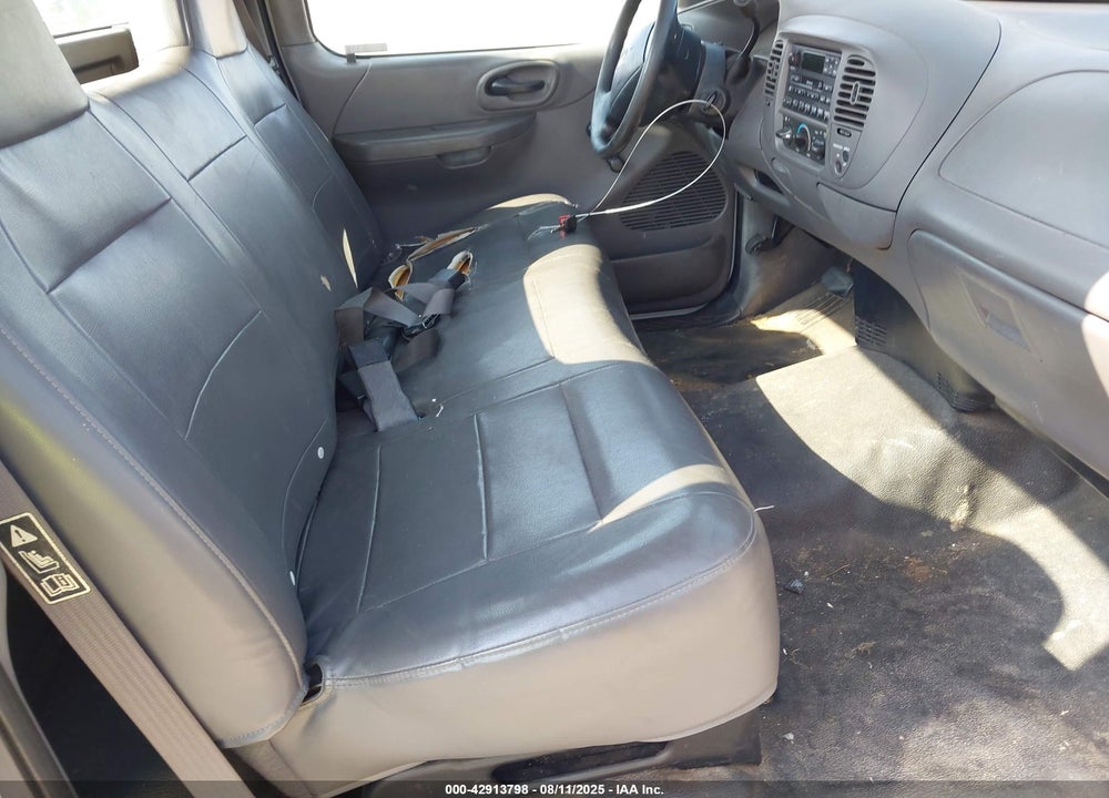 2003 FORD F-150 XL/XLT VIN: 1FTRF17W53NA74916