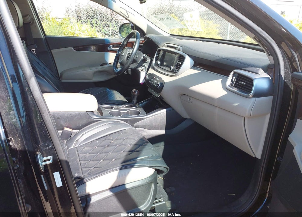 2017 KIA SORENTO VIN: 5XYPGDA38HG283926