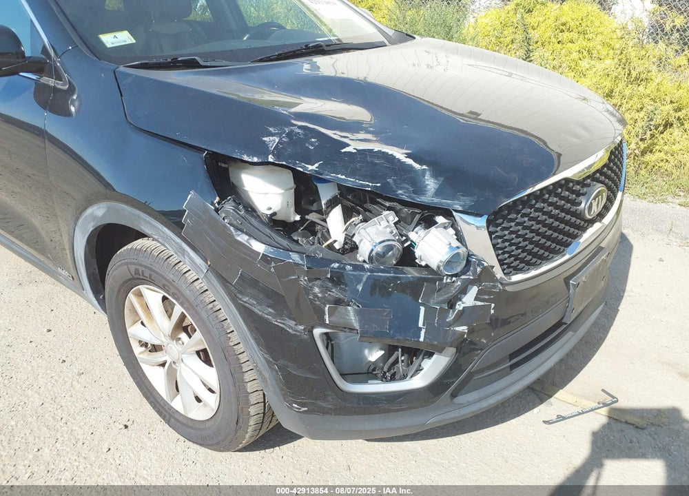 2017 KIA SORENTO VIN: 5XYPGDA38HG283926