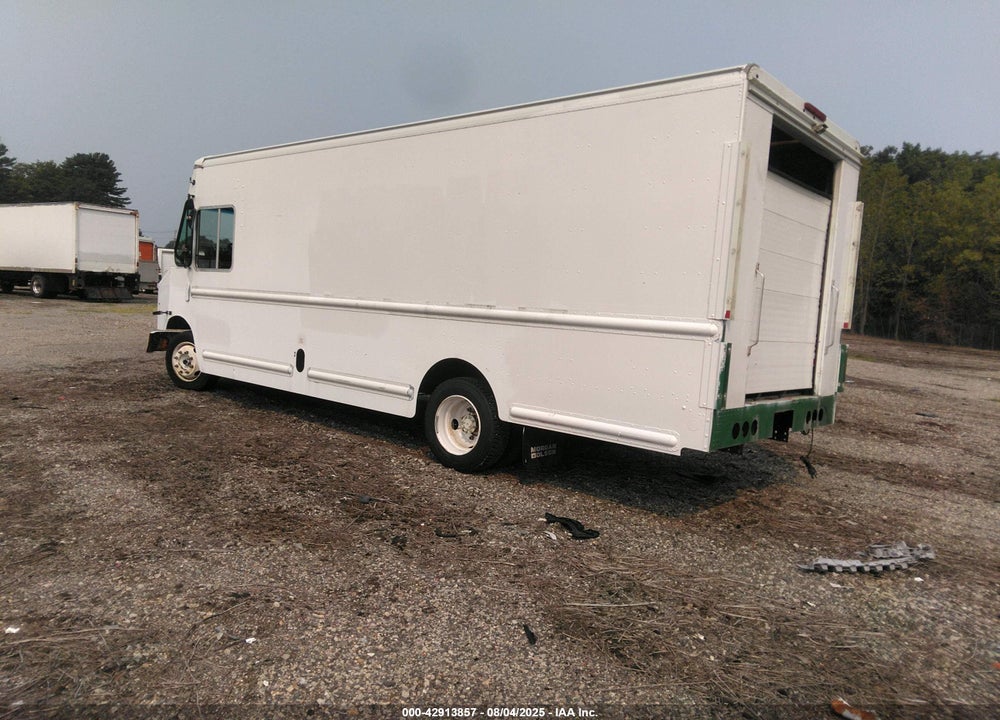2010 FREIGHTLINER CHASSIS M LINE WALK-IN VAN VIN: 4UZAAPDU1ACAS1624
