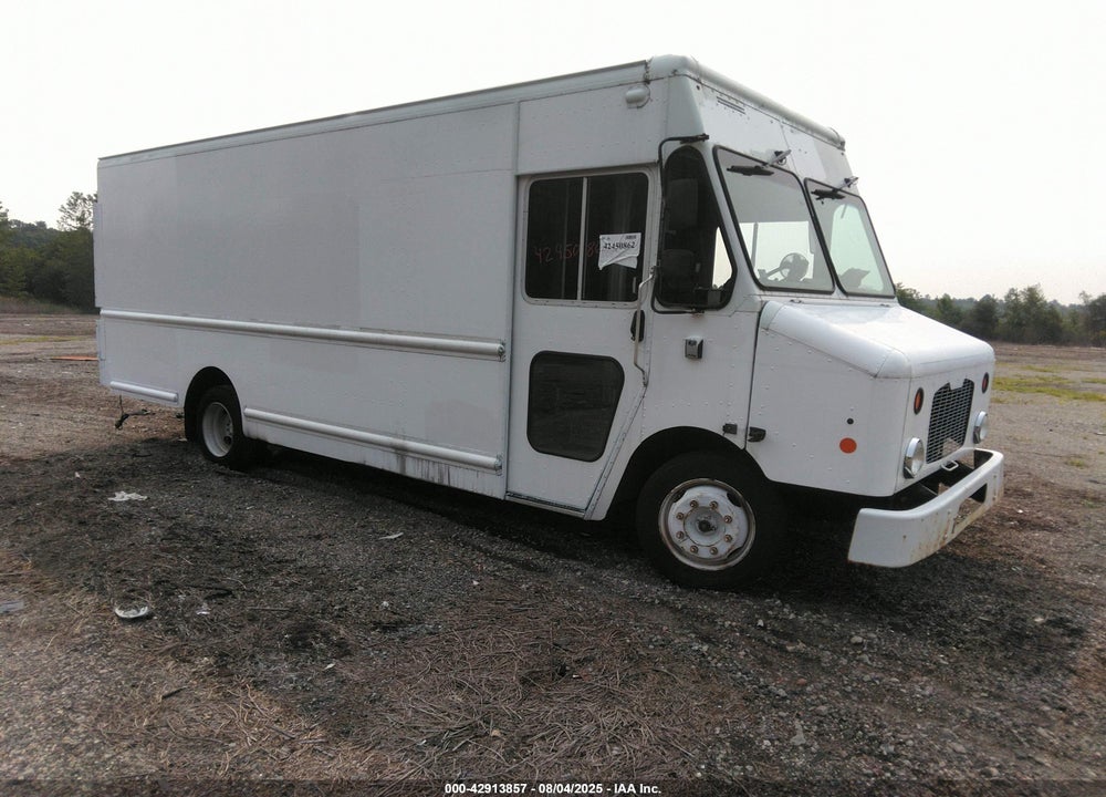 2010 FREIGHTLINER CHASSIS M LINE WALK-IN VAN VIN: 4UZAAPDU1ACAS1624
