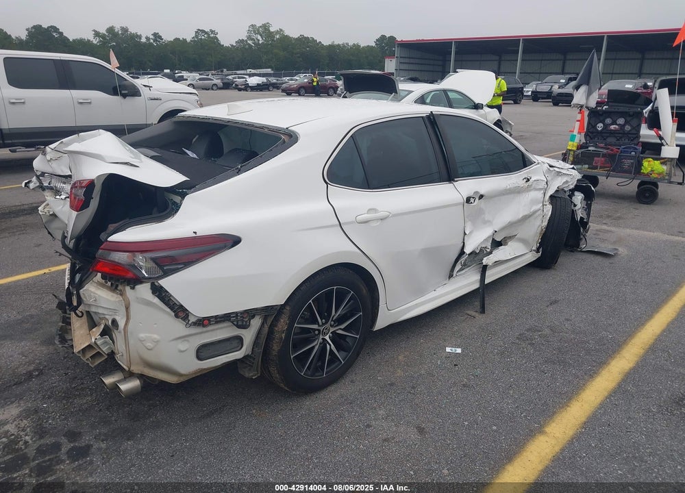 2021 TOYOTA CAMRY VIN: 4T1G11AK3MU459633