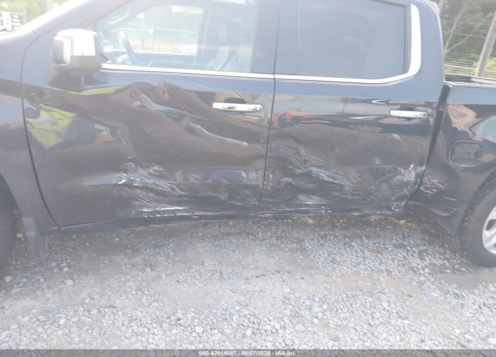2023 CHEVROLET SILVERADO 1500 VIN: 2GCUDGED1P1106188