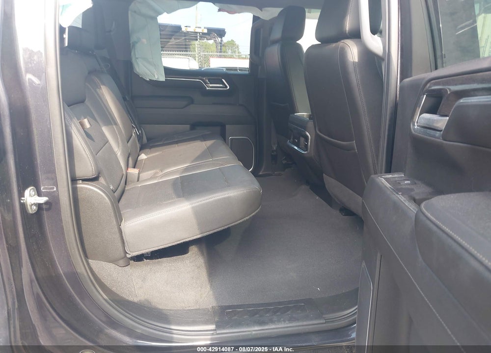 2023 CHEVROLET SILVERADO 1500 VIN: 2GCUDGED1P1106188