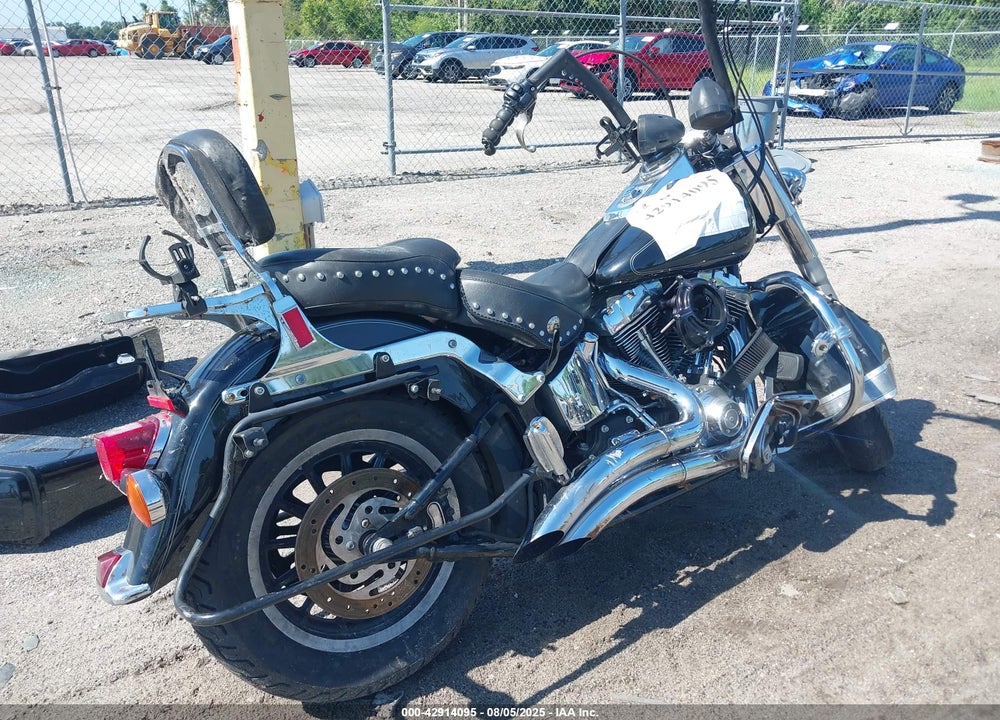 2007 HARLEY-DAVIDSON FLSTC VIN: 1HD1BW5117Y064528