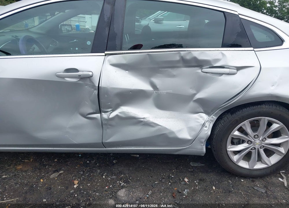 2019 CHEVROLET MALIBU VIN: 1G1ZD5ST2KF110833