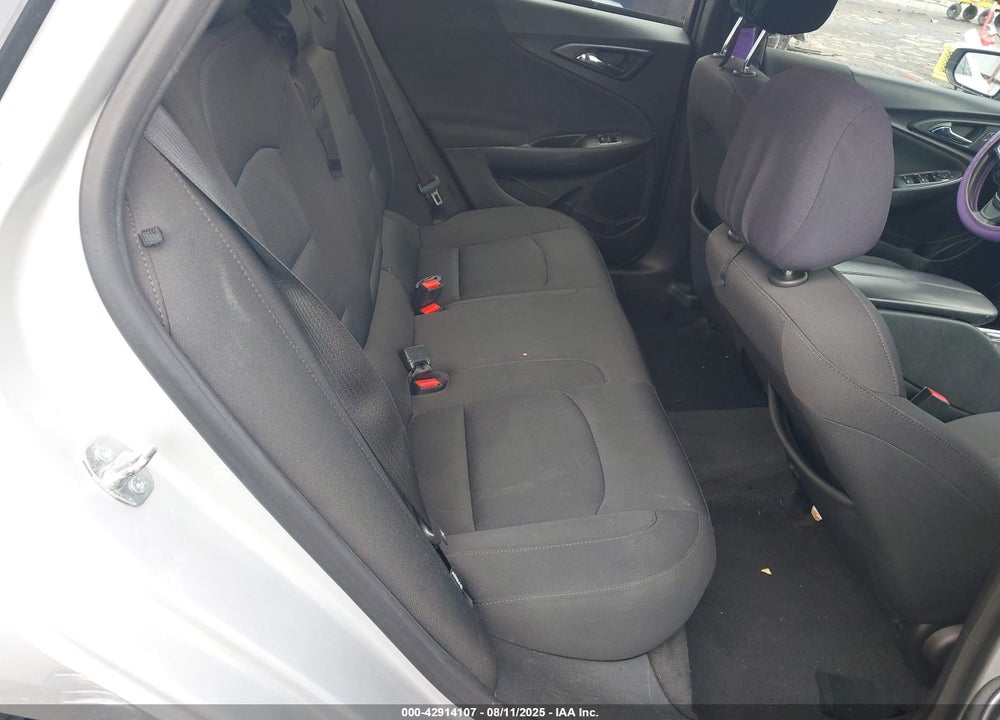 2019 CHEVROLET MALIBU VIN: 1G1ZD5ST2KF110833