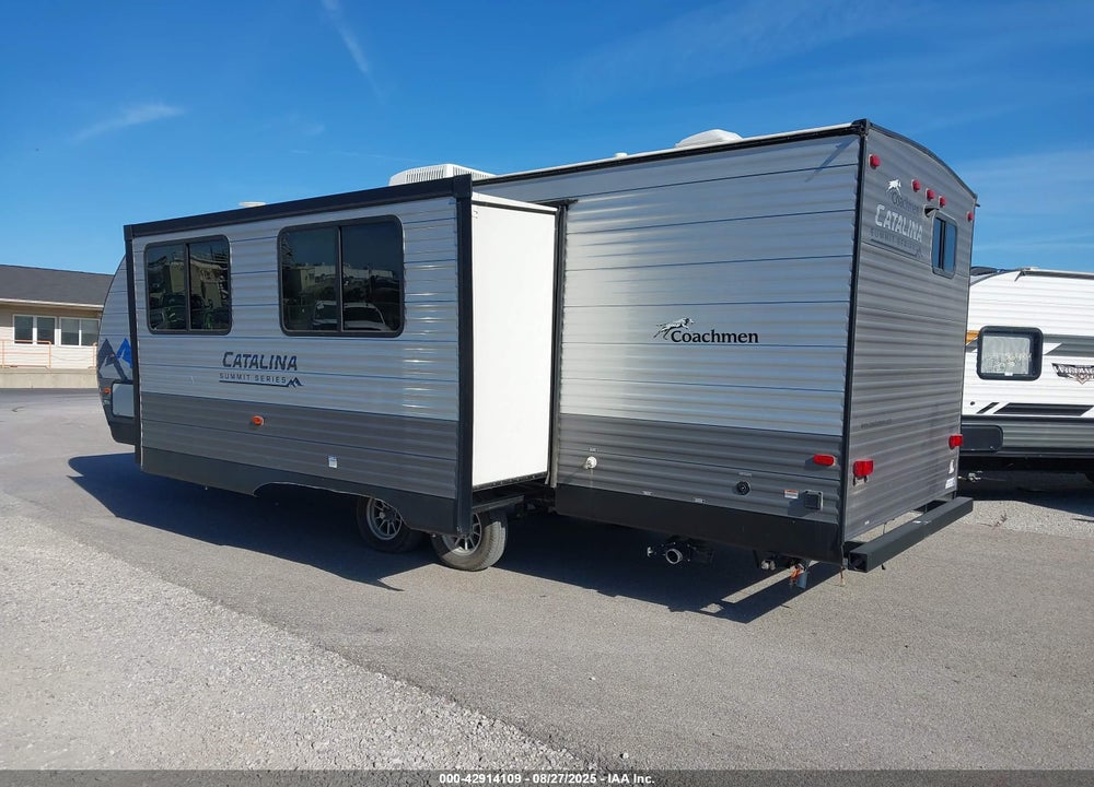 2022 CATALINA SUMMIT 261BHS VIN: 5ZT2CARBXNU040823
