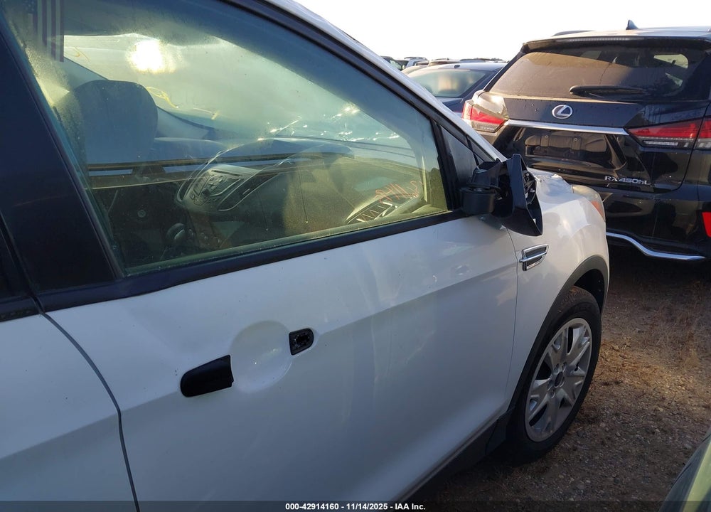2016 FORD ESCAPE VIN: 1FMCU0F71GUC59293