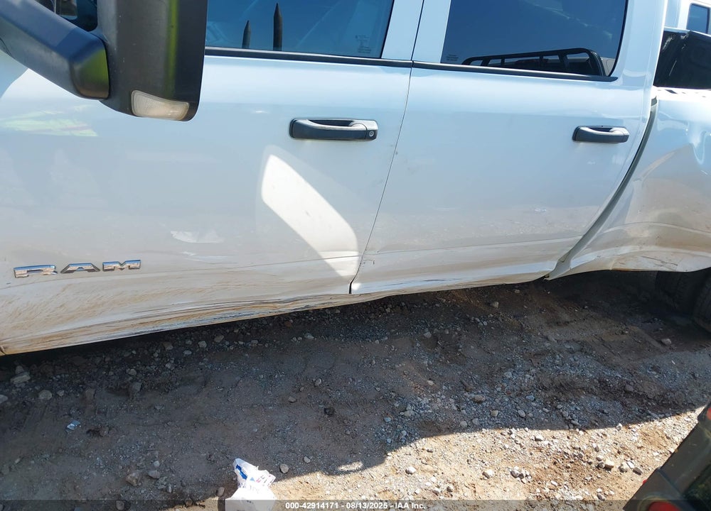2021 RAM 3500 TRADESMAN  4X4 8' BOX VIN: 3C63RRGL2MG636287
