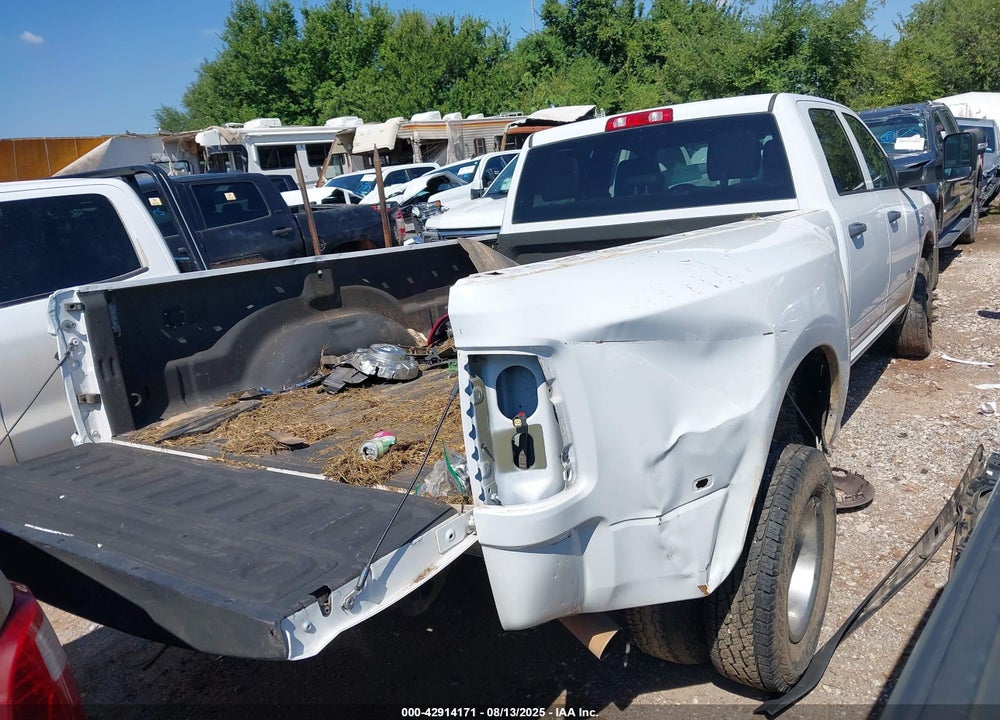 2021 RAM 3500 TRADESMAN  4X4 8' BOX VIN: 3C63RRGL2MG636287