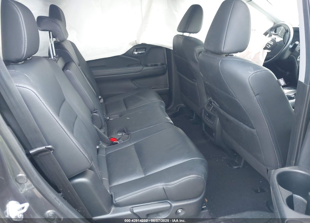 2022 HONDA PILOT VIN: 5FNYF6H25NB084612