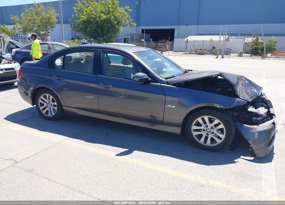 2006 BMW 325XI VIN: WBAVD13526KV03269