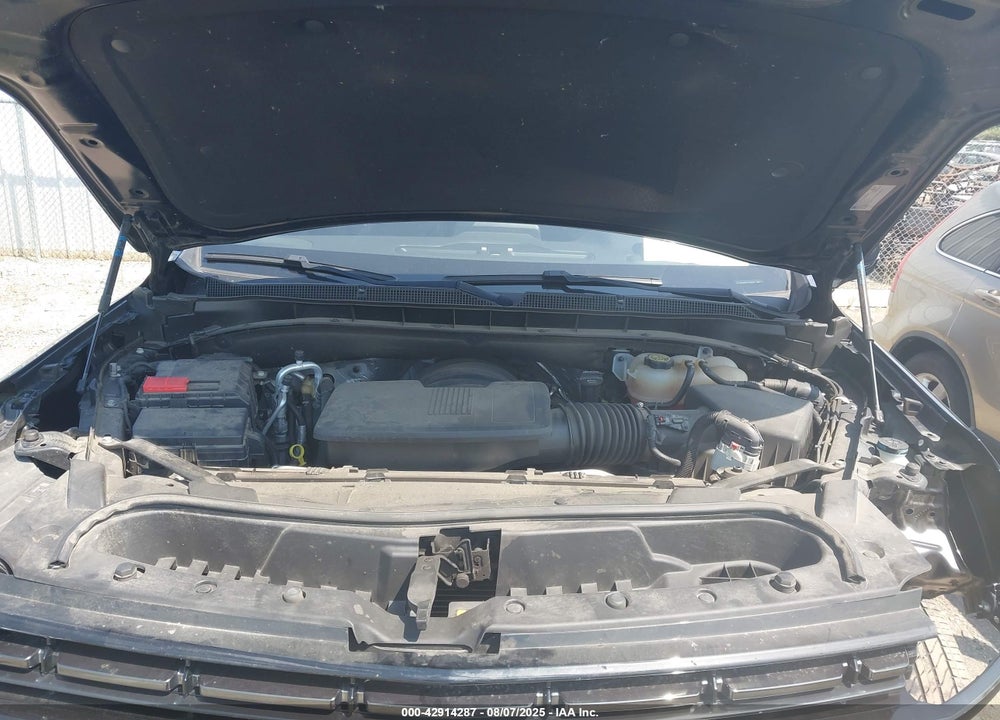 2022 CHEVROLET SUBURBAN VIN: 1GNSKEKD4NR100516