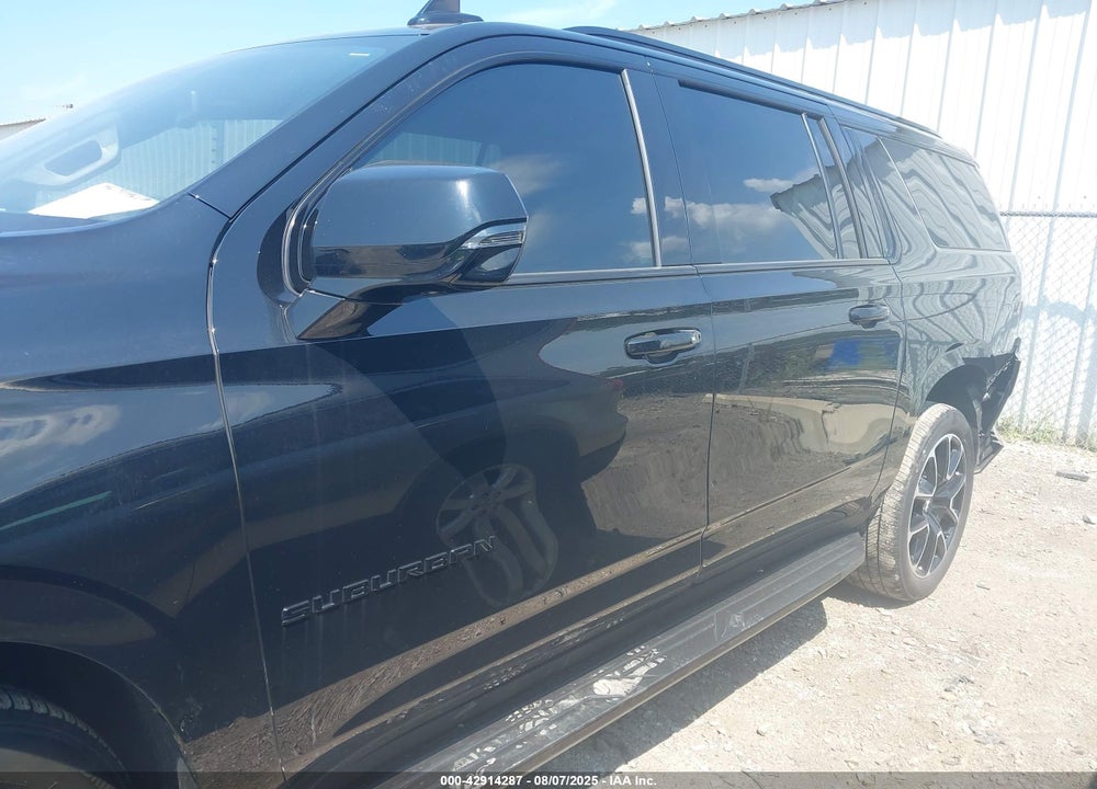 2022 CHEVROLET SUBURBAN VIN: 1GNSKEKD4NR100516