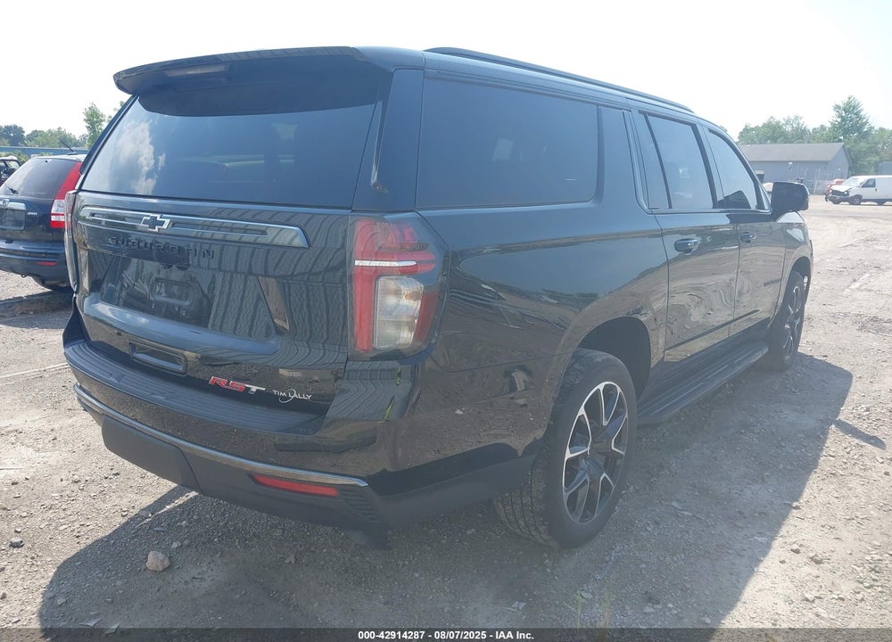 2022 CHEVROLET SUBURBAN VIN: 1GNSKEKD4NR100516