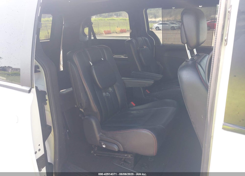 2019 DODGE GRAND CARAVAN GT VIN: 2C4RDGEG5KR736497