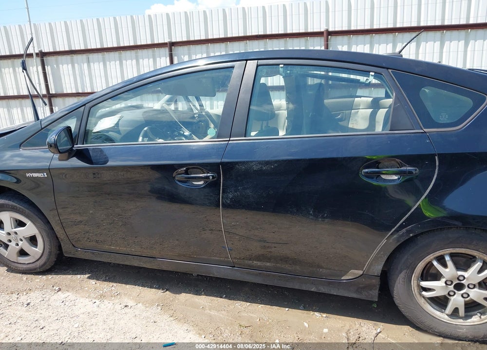2011 TOYOTA PRIUS VIN: JTDKN3DU5B0305070