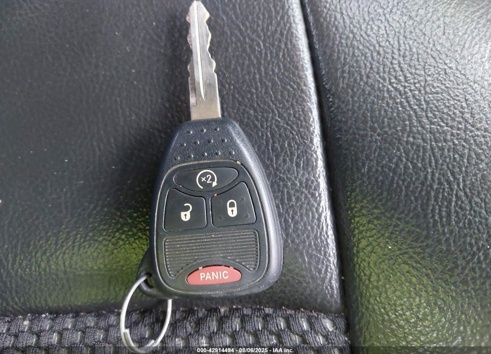 2014 JEEP COMPASS LATITUDE VIN: 1C4NJDEB5ED570970