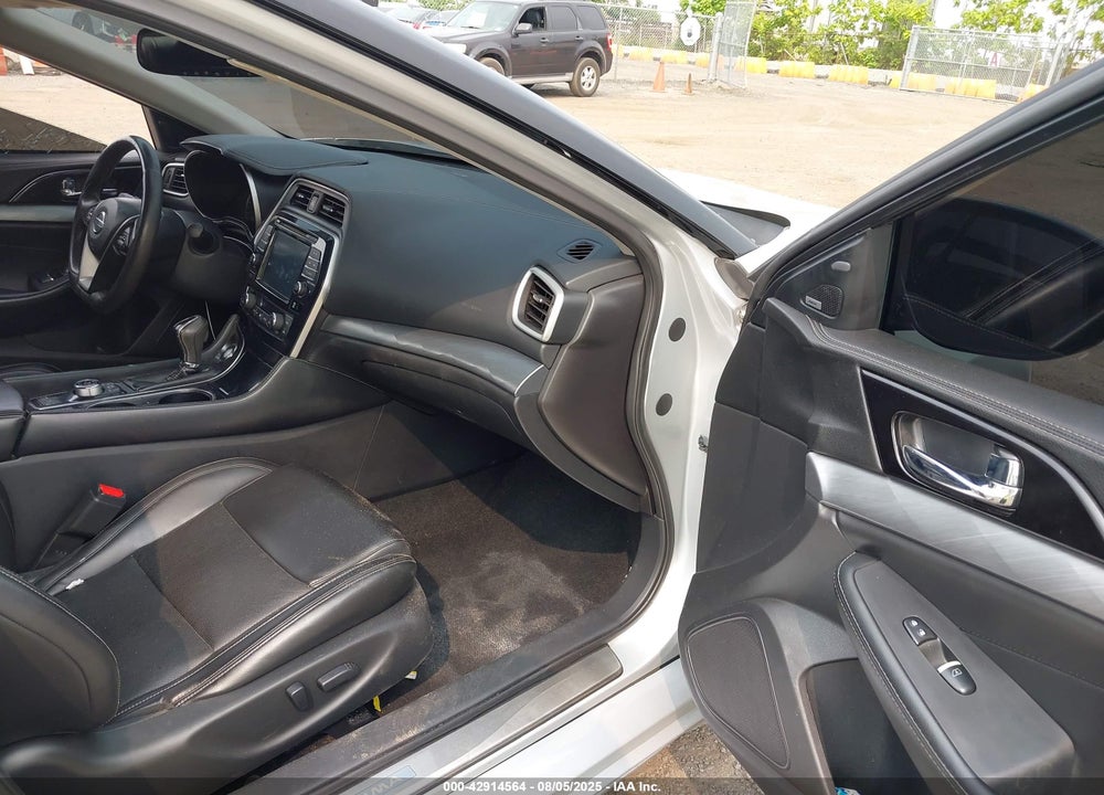 2017 NISSAN MAXIMA VIN: 1N4AA6APXHC394736