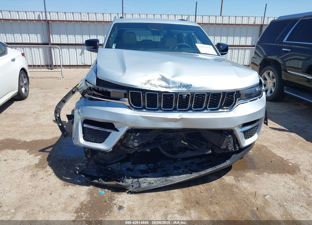 2023 JEEP GRAND CHEROKEE VIN: 1C4RJHBG3P8766068