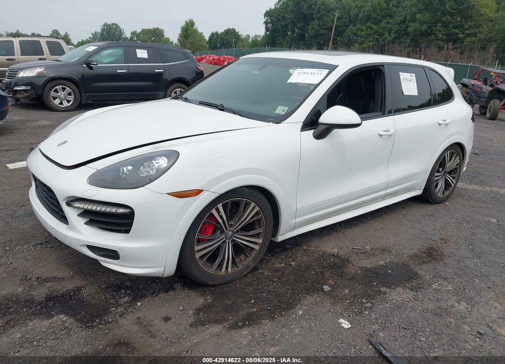 2013 PORSCHE CAYENNE VIN: WP1AD2A22DLA71529