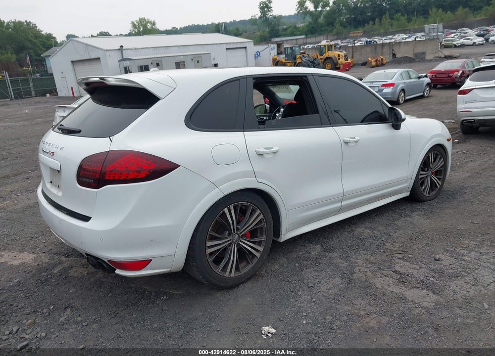 2013 PORSCHE CAYENNE VIN: WP1AD2A22DLA71529