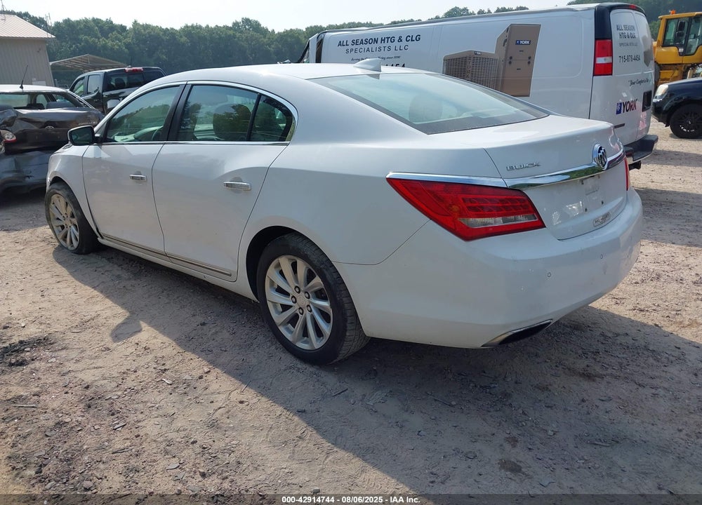 2015 BUICK LACROSSE VIN: 1G4GB5G35FF166165