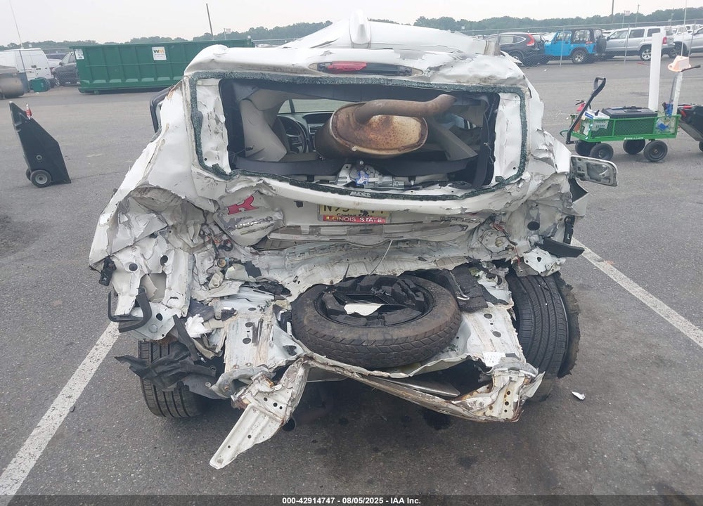 2016 SUBARU IMPREZA VIN: JF1GPAU64GH215462