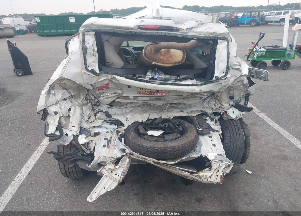 2016 SUBARU IMPREZA VIN: JF1GPAU64GH215462