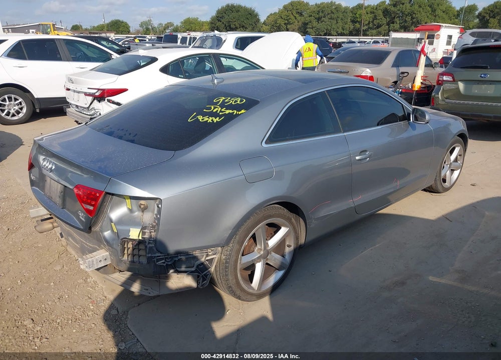 2010 AUDI A5 VIN: WAURFAFR2AA023256