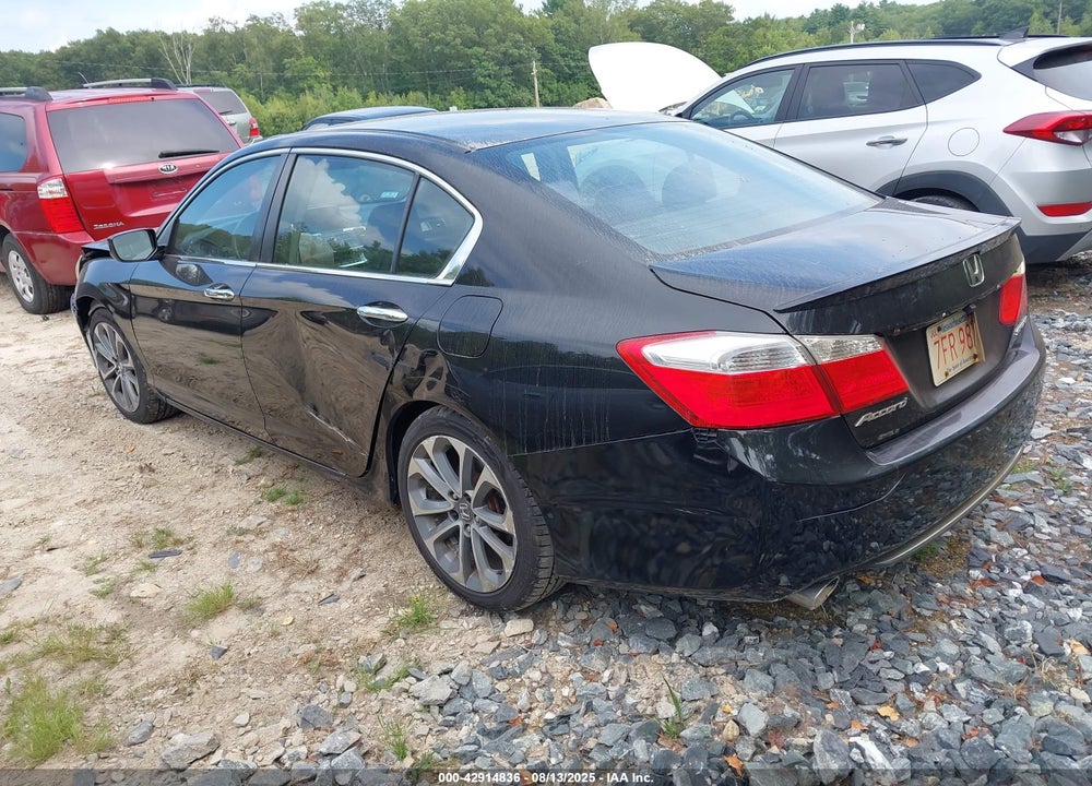 2015 HONDA ACCORD VIN: 1HGCR2F57FA199165