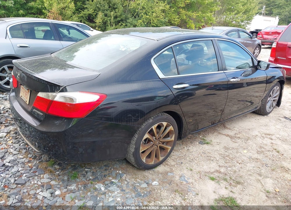 2015 HONDA ACCORD VIN: 1HGCR2F57FA199165