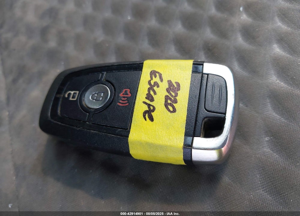 2020 FORD ESCAPE VIN: 1FMCU9G61LUA08701