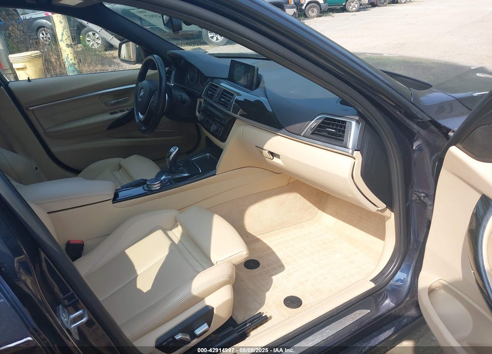 2016 BMW 3 SERIES VIN: WBA8E3G54GNU01276