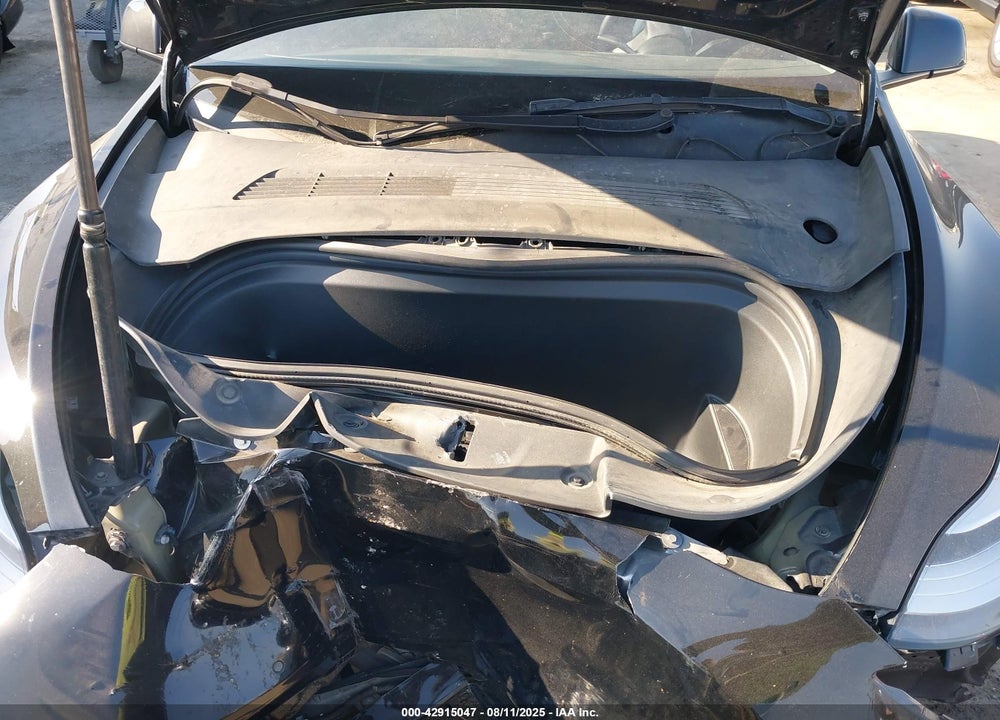 2021 TESLA MODEL Y VIN: 5YJYGDED7MF122895