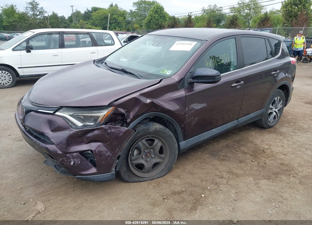 2018 TOYOTA RAV4 VIN: 2T3BFREVXJW733248