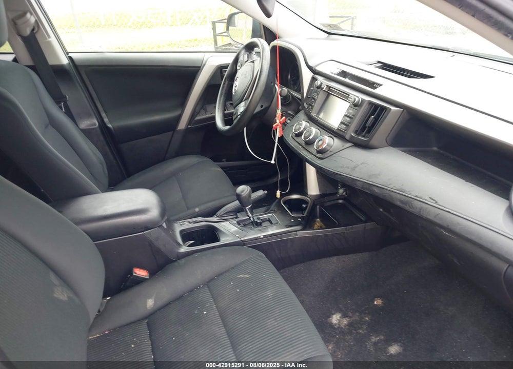 2018 TOYOTA RAV4 VIN: 2T3BFREVXJW733248