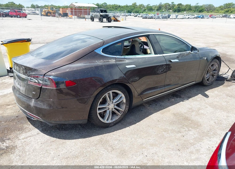 2013 TESLA MODEL S VIN: 5YJSA1BG3DFP09731